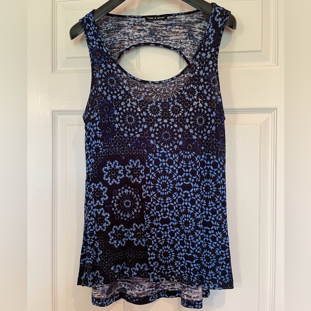 Cale & Gauge Top Batik Pattern Blues